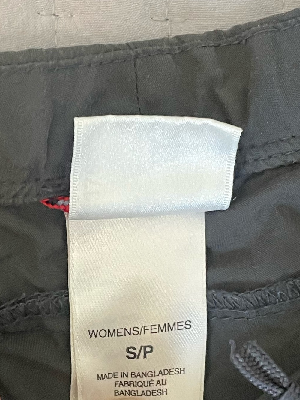 The North Face Hiking Shorts Women S Gray Nylon Zip Pockets Gorpcore - Picture 4 of 7